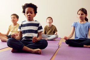 Children meditating